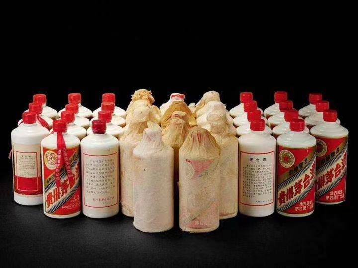 原阳日照岚山回收酒价格哪里回收(附近上门回收茅台酒）?